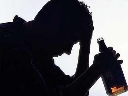 four died in road accidents in himachal.