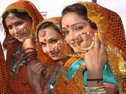 uttarakhand jhumailo dance on 15 August.