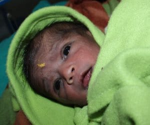 Narendra Modi Ji, 5 Day Girl Child Left on Temple Stairs by Parents