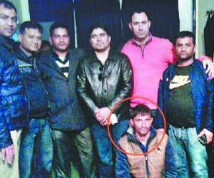 burglay at raghunath temple kullu accused arrested at nepal border.