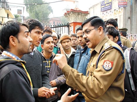 competitive students create disturbance in Central Station 