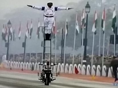 Obama liked the BSFstunt in Republic Day Parade