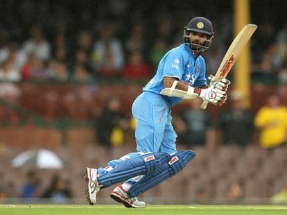 Murali Vijay or Yuvraj to be included in team India Instead of Dhawan