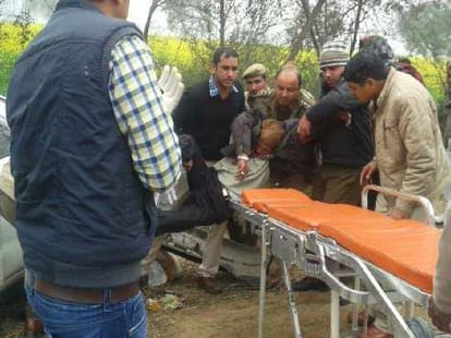 creepy accident in haryana, 2 dead, head isolate from body