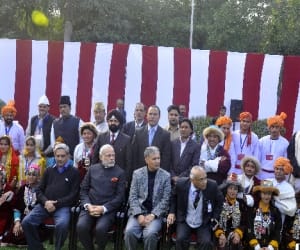 Jammu and Kashmir's tableau artist meet pm modi