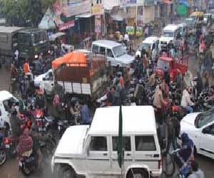 Traffic Police to adapt 20 key traffic spot in Lucknow.