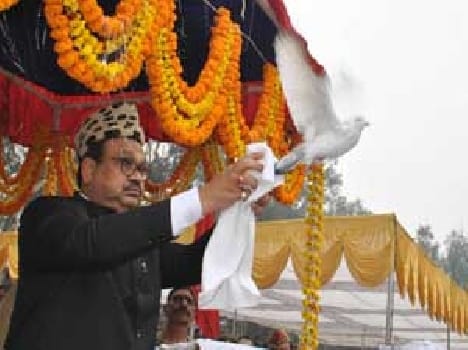 Remember the sacrifices of the martyrs hard 