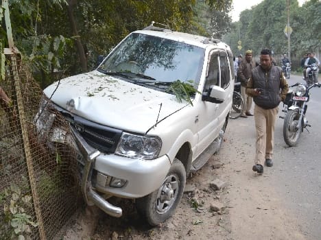 Uncontrollable car smashed fencing , driver injured