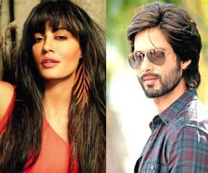 Why are chitrangada singh like Shahid Kapoor?