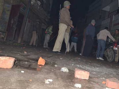 girl sexually molested by youth in meerut