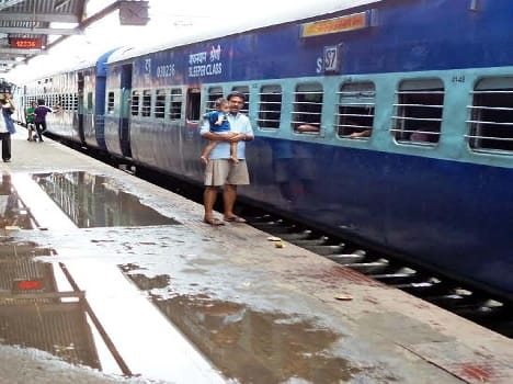  garbage everywhere at Platforms