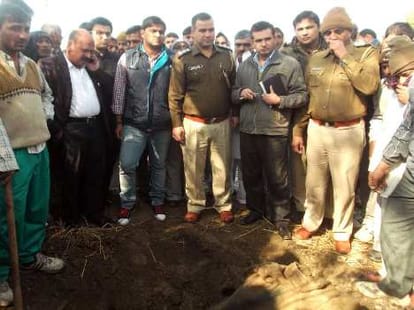 brutal murder of husband for illegal relationship