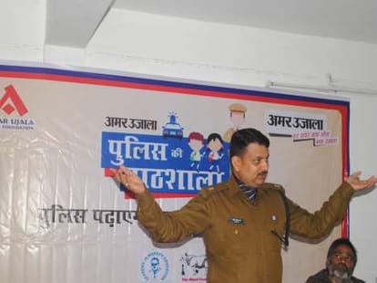 traffic saftey class in school by amarujala foundation