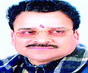 Ajay Bhatt meeting with uttarakhand BJP MP.