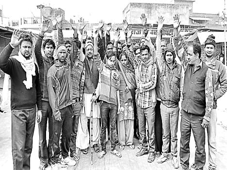 Auraiya Festival : loss raging shopper , protesting