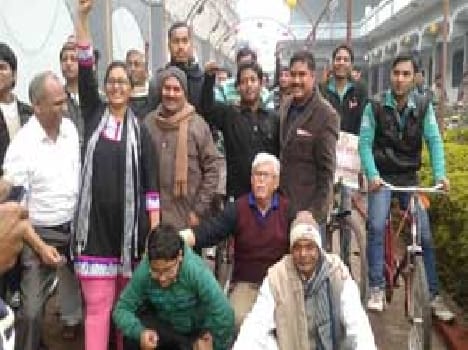 Rental passenger off to Kashi