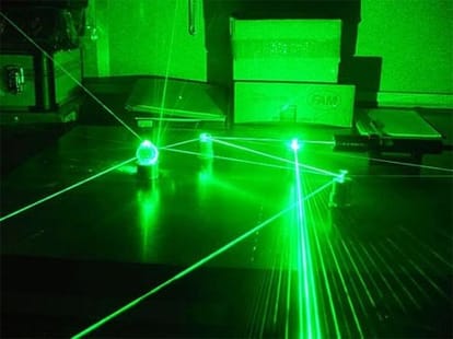 security of india pakistan border by laser wall