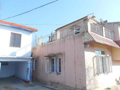 burglary at kangra robbers killed retired iph executive engineer.