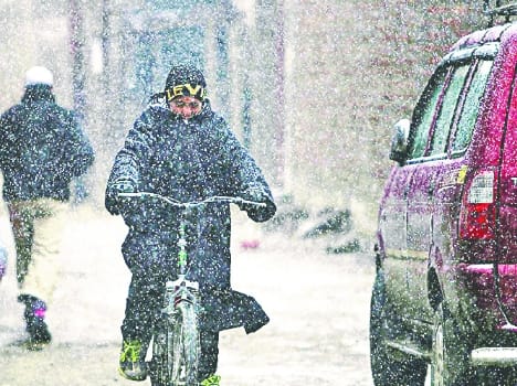 Snowfall, rain in Valley; Gulmarg coldest place in J-K