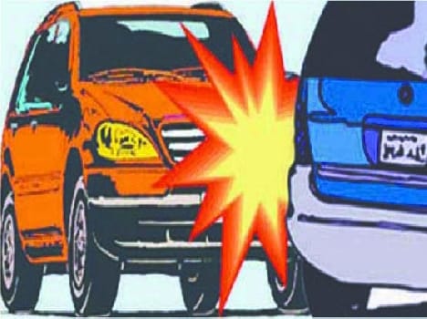 Magic of the collision Traffic cop injured