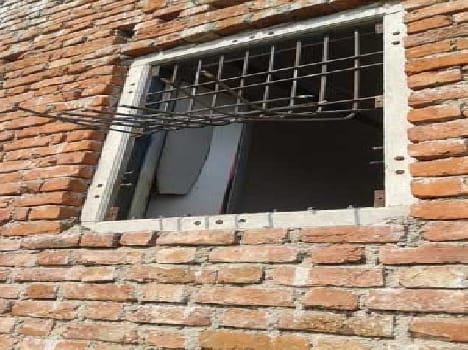Cut window in the Union Bank robbery