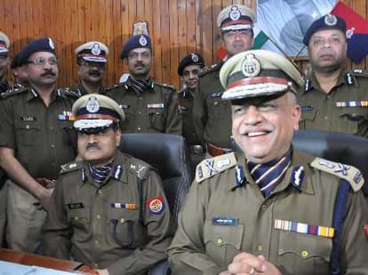 Police takes steps to prevent crime in courts.