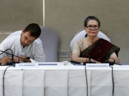 jayanti natrajan attacks on congress, rahul gandhi analysis.