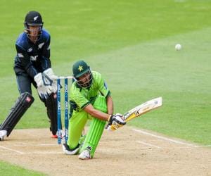 newzeland won first odi match against pakistan