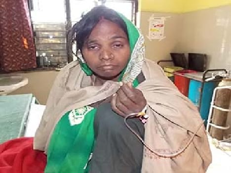Mother - son ate poison , critical