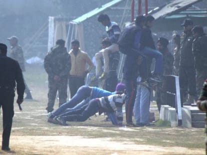 dispute on army recruitment: punished to candidates