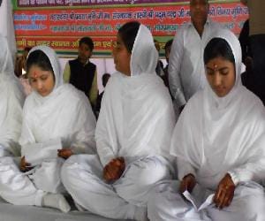 5 Girls become Sadhvi