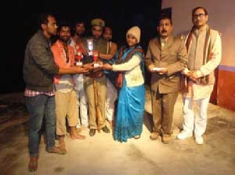artist staging of the play