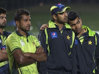 3 worst records for a pak s fast bowler.
