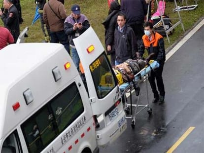 At least 25 dead as Taiwan plane plunges into river
