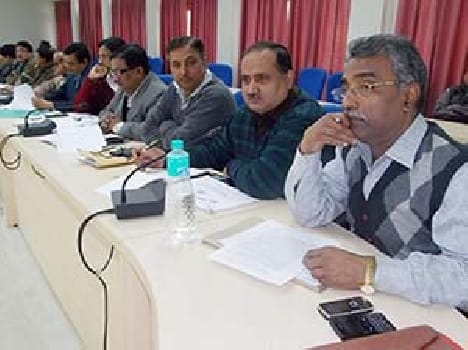 EO and six officers stopped salary