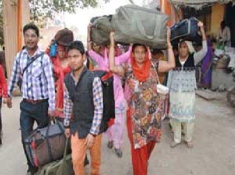 Ravidas pray by people return ravidas anuyayi