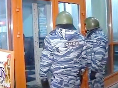 police red in restorent