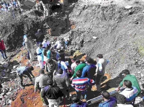 school Boundary wall fall, one died.