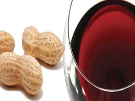 red wine and peanuts prevent memory loss