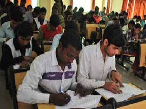 Three hundred students have exam