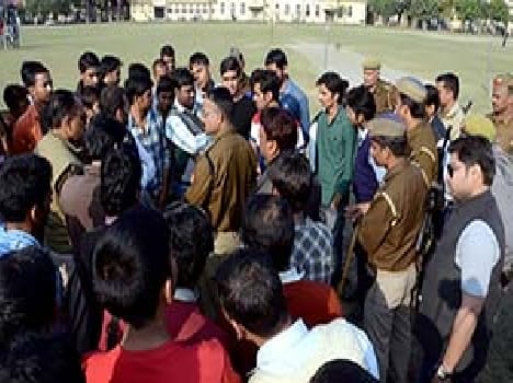 University shot away during the match , bombs , several injured