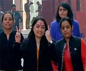  Kiran bedi share video against aam admi party