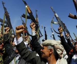houthi fighters control the government of yemen.