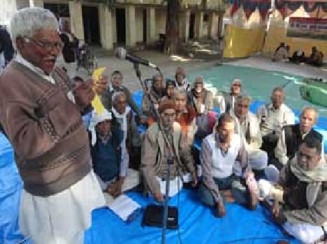 PM - CM for the old pension finds