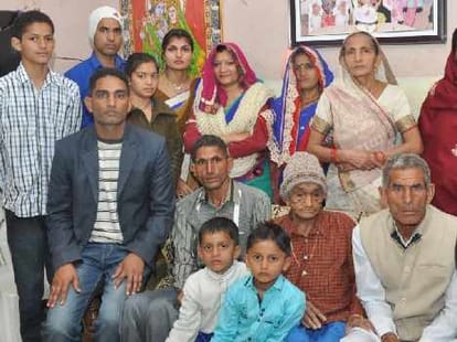 111 Years Old Lady in Haryana, 185 Members in Family