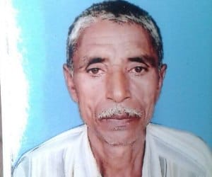 Brutal murder of a man front of daughter.