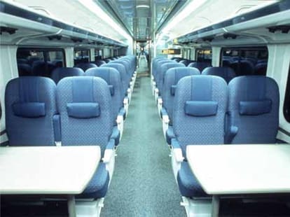 know about special train on holi