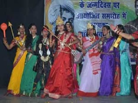 Ashok essay contest, Harshita topper