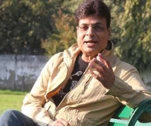 Lyrist Irshad Kamil in Punjab University Chandigarh
