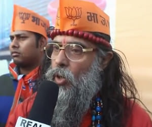 Om swami threatened to kill Arvind Kejriwal